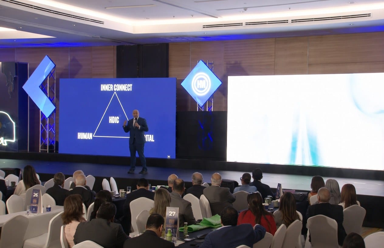 David M Calduch en ENADE El Salvador